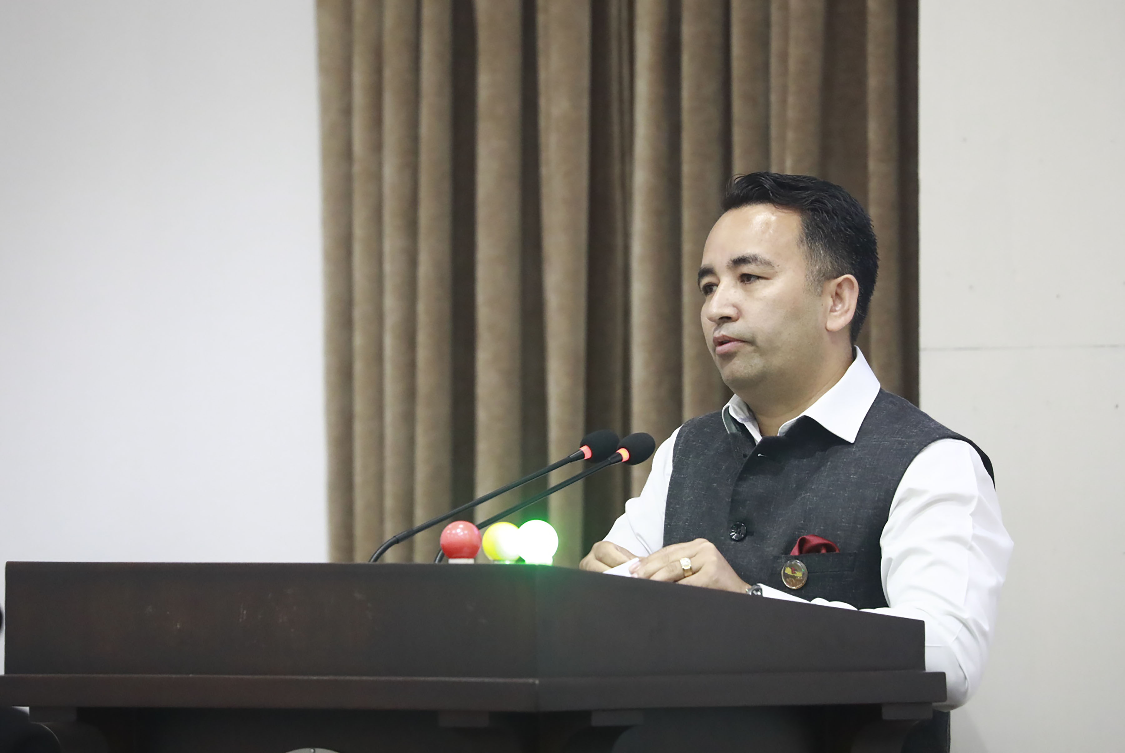 विश्वव्यापी साझा अवधारणाका साथ हिमालय संरक्षण अभियानमा निरन्तर पहल हुन आवश्यकः उपनेता पराजुली